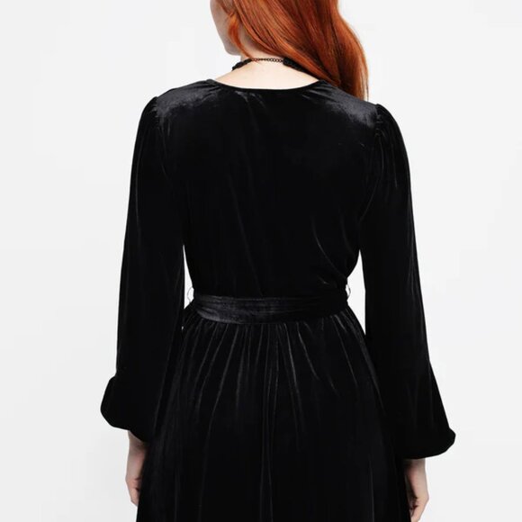 Cleome Floral Spiderweb Embroidered Velour Faux Wrap Mini Dress Disturbia - Picture 5 of 6